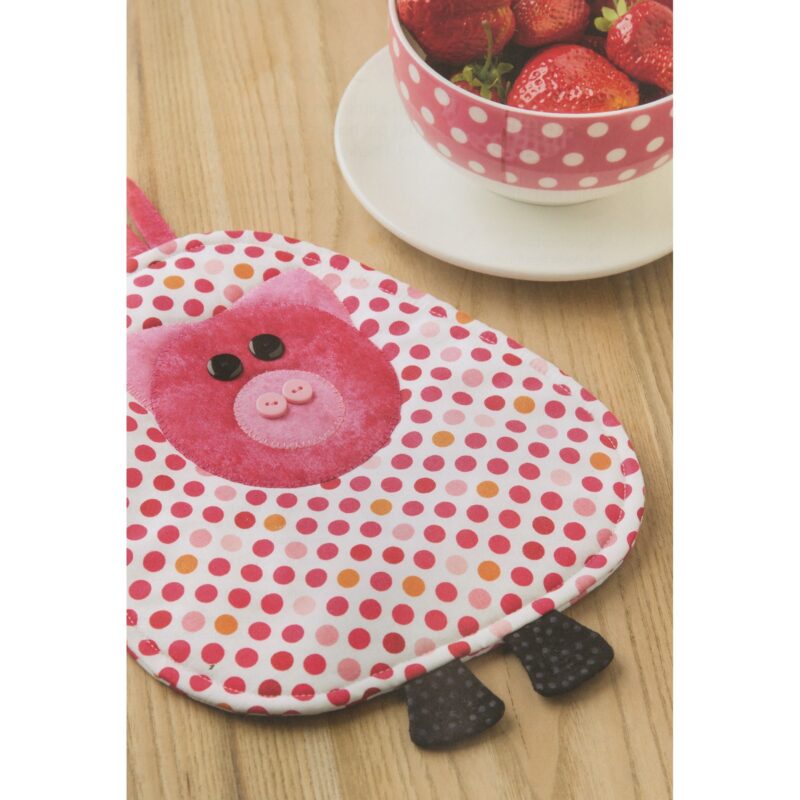 Pot Holders for All Seasons Pattern Book - Annie's Quilting - Chris Malone - 20 Cute Creative Animal Hot Pads - Image 7