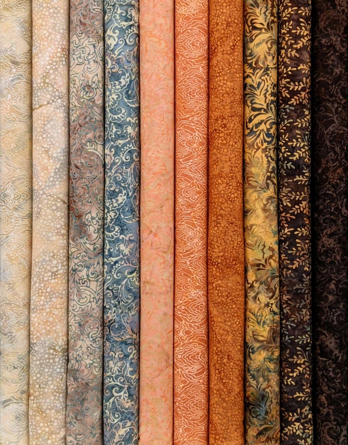Found Batik Quilt Fabric - Xs in Coral Orange - 713Q-4 – Cary